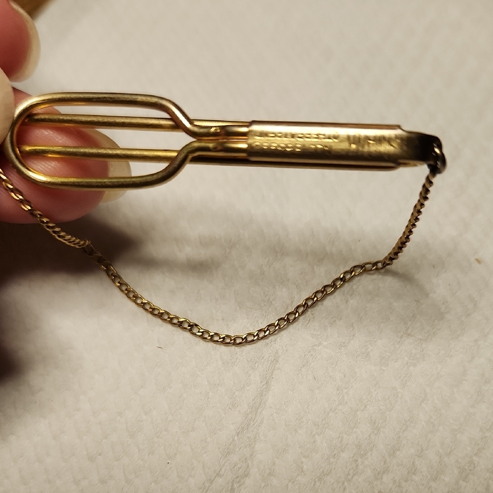 VTG Gold Tone Minimalist 'Swank' Tie Clip